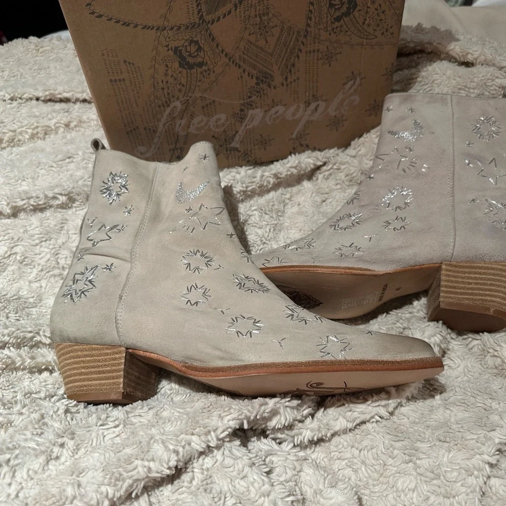 FREE PEOPLE size 10 (40) Tan/Cream Bowers Embroidered Boots NEW $198 - Picture 11 of 16